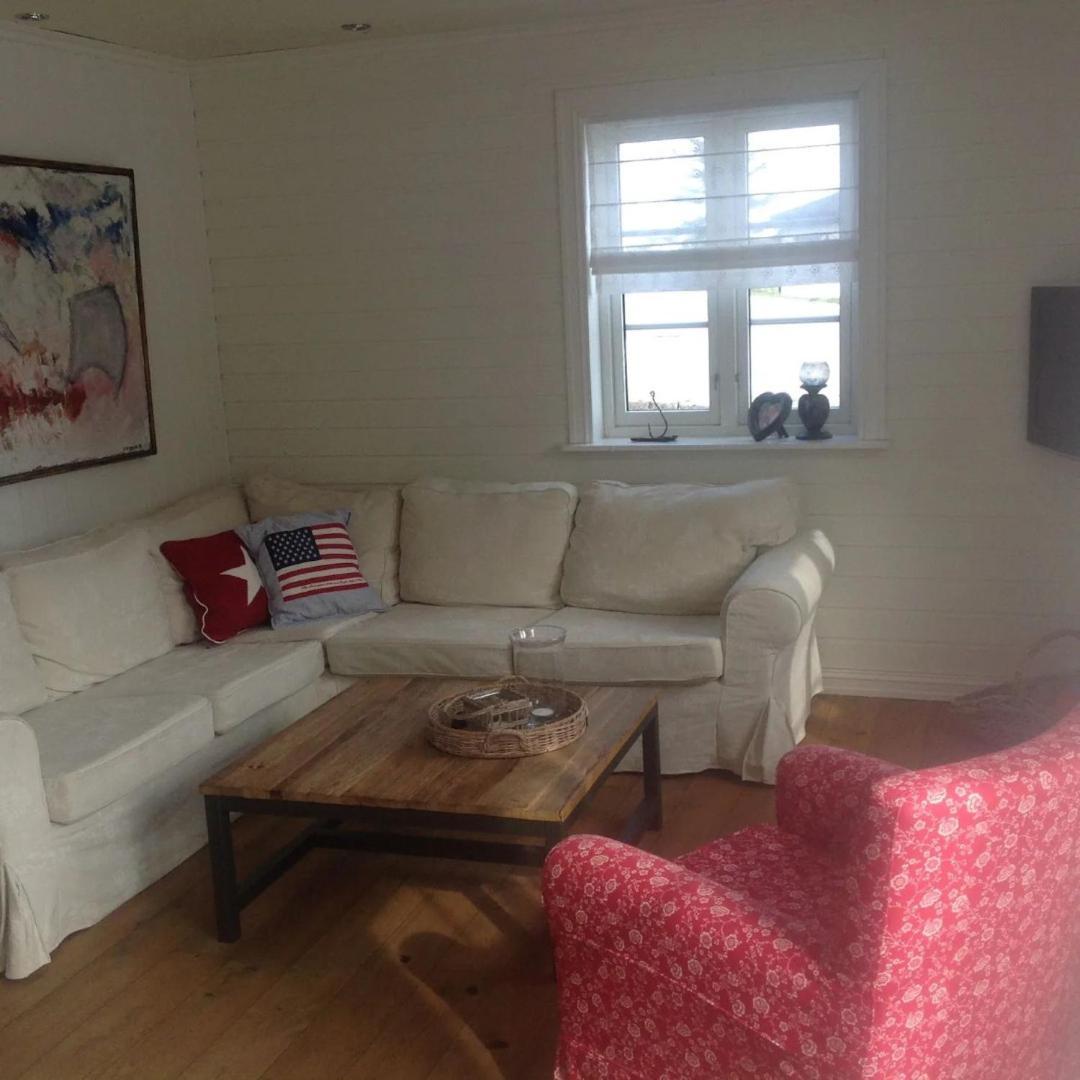 Utsiktsperle Pa Reine I Lofoten Luaran gambar